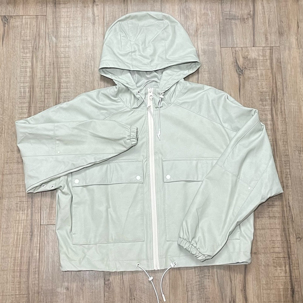 PULL&BEAR women’s M mint faux leather pullover